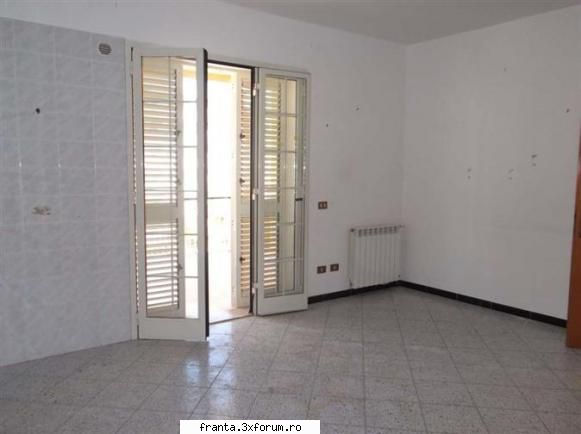 3 poza apartament de inchiriat italia / trapani *mazara del vallo*